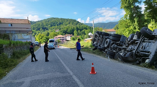 SİNOP'TA LPG YÜKLÜ TANKER DEVRİLDİ